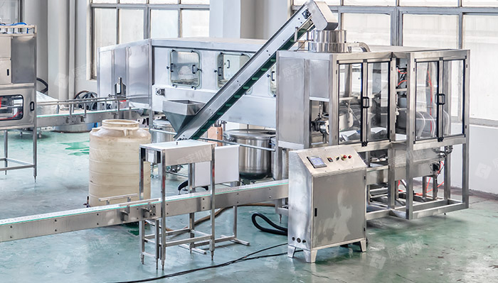 5加仑桶装水草莓色视频网站 5加仑桶装水草莓色视频网站